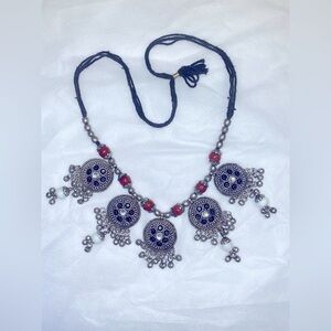 Ethnic style neckl